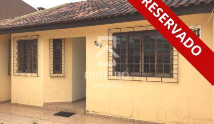 Casa com 2 quartos para alugar na Palmas, 345, Cruzeiro, São José dos Pinhais por R$ 1.800