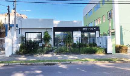 Casa comercial com 1 sala para alugar na Rua Joaquim Nabuco, 2305, Centro, São José dos Pinhais por R$ 6.500