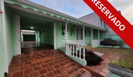 Casa com 3 quartos à venda na Rua Carlos Setin, 233, Afonso Pena, São José dos Pinhais por R$ 517.000