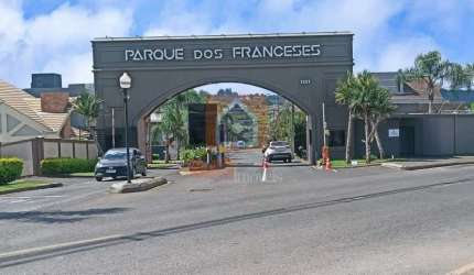 TERRENO À VENDA NO CONDOMÍNIO PARQUE DOS FRANCESES