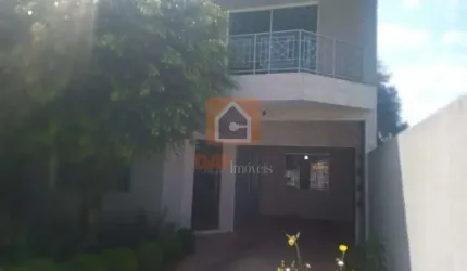 Sobrado para venda em Uvaranas