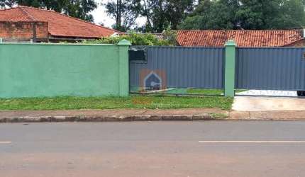 Casa à venda no bairro Uvaranas