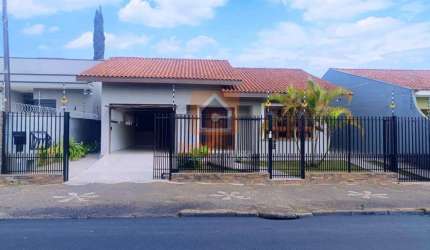 Casa à venda no bairro Jardim Carvalho