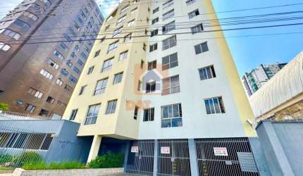 Apartamento à venda na região Central