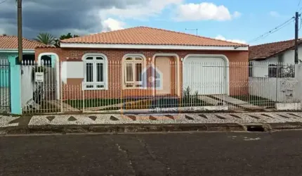 Casa à venda em Jardim América