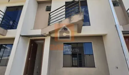 Sobrado à Venda em Uvaranas