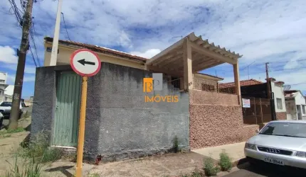 Casa com 4 quartos à venda na Rio Grande do Norte, 569, Vila Cardia, Bauru por R$ 470.000
