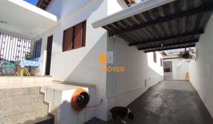 Casa com 3 quartos à venda na Beiruth, 317, Vila Seabra, Bauru por R$ 250.000