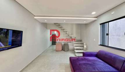 Sobrado com 3 quartos, Aviação, Praia Grande - R$ 935 mil, Cod: 7443