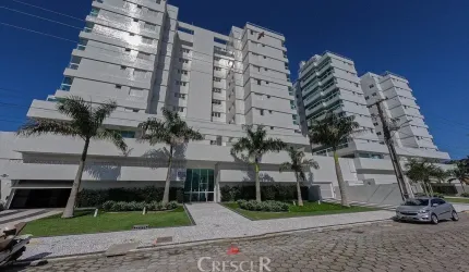 Cobertura alto padrão frente mar em Caiobá.