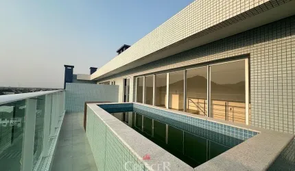Cobertura duplex com piscina em Caiobá!