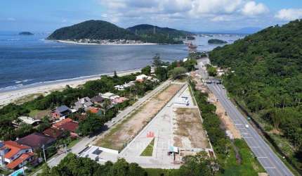 Terreno em condomínio alto padrão!