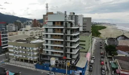 Apartamento alto padrão a venda em Caiobá