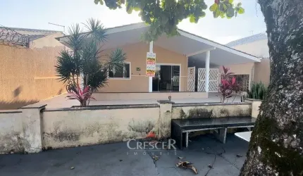 Casa para venda com 03 quartos