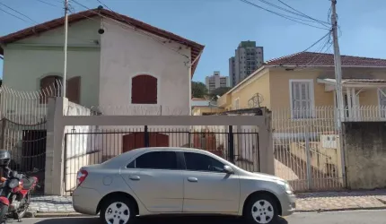 Casa com 2 quartos à venda no Centro, Jundiaí , 200 m2 por R$ 560.000