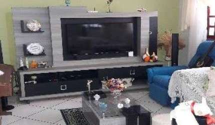 Casa com 4 quartos à venda na Vila Hortolândia, Jundiaí , 260 m2 por R$ 840.000