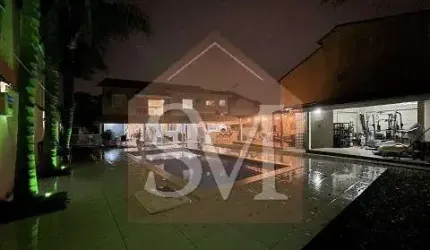 CASA DUPLEX BOSQUE DOS ESQUILOS ,4 QUARTOS , SENDO 3 SUÍTES , PLACA  SOLAR , 560M². 4 VAGAS ...