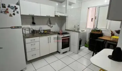 Apartamento à Venda com 2 quartos, 1 Banheiro e Vaga Coberta e Elevador