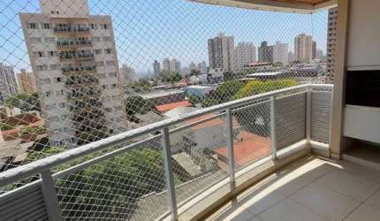 3 dorms, suíte com varanda e closet, varanda gourmet, piscina.