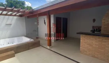 Linda casa com Jacuzzi e área gourmet