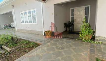 Casa no Bairro Nova Piracicaba,  4 quartos, 2 suítes, 2 vagas de garagem, 375 m²