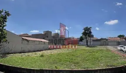 Excelente Terreno de Esquina Plano a Venda no Parque Conceição  com 334m2