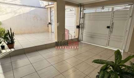 Casa a venda na Pauliceia com edícula no fundo