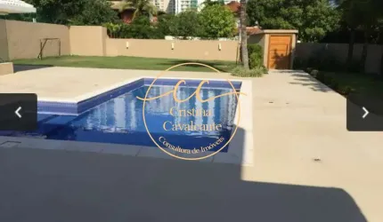 Casa de Luxo em Condomínio na Barra da Tijuca - 4 Quartos, 4 Suítes, Piscina, 3 Vagas - Rio de Janeiro-RJ