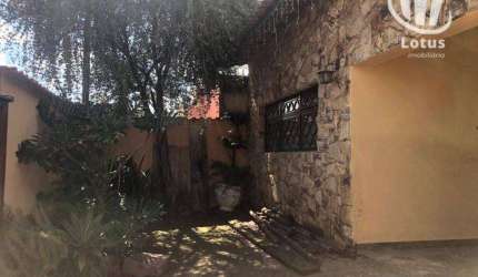 Casa com 4 dormitórios à venda, 200 m²- Jardim Santa Cruz - Jaguariúna/SP