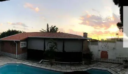 Casa com 4 dormitórios à venda, 300 m² por R$ 800.000,00 - Jardim São Caetano - Jaguariúna/SP