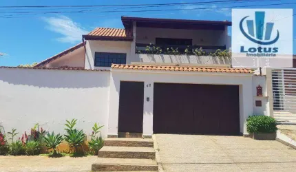 Casa com 4 dormitórios à venda, 220 m² por R$ 750.000,00 - Nova Jaguariúna - Jaguariúna/SP