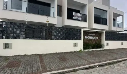 Casa à venda no bairro Vera Cruz - Mongaguá/SP
