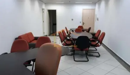 Sala comercial para alugar na Rua Alferes Magalhães, --, Santana, São Paulo por R$ 3.000