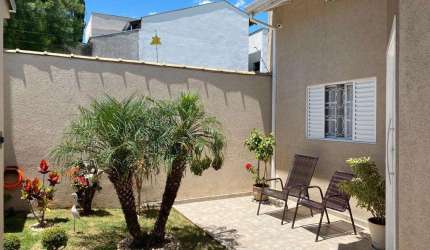 Casa com 2 quartos à venda no Campo das Antas, Poços de Caldas , 220 m2 por R$ 600.000