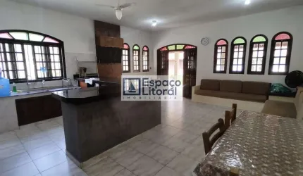 Linda casa mobiliada para venda ou locação com suíte e piscina, bairro Cidade Jardim, Caraguatatuba