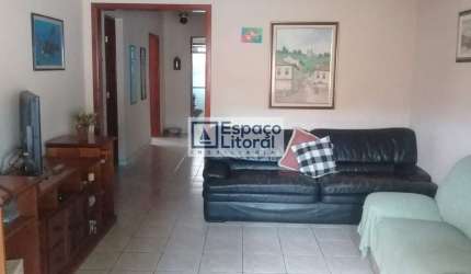 Casa à venda com 3dorms sendo uma suíte e edícula, Bairro Porto Grande São Sebastião- SP.