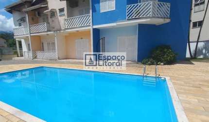 Sobrado em condominio com 2 suítes, 10m da Praia à venda, Prainha,Caraguatatuba, SP