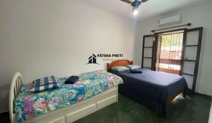 Casa para Venda em Guarujá, Balneário Praia do Pernambuco, 3 dormitórios, 1 banheiro, 2 vagas