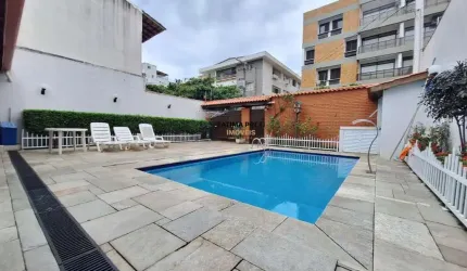 CASA PARA VENDA NA PRAIA DO TOMBO