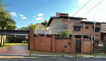 Imperdível oportunidade! Casa à venda em Campo Grande-MS, Chácara Cachoeira: 4 quartos, 1 suíte, 5 salas, 2 banheiros, 10 vagas de garagem, 340m².