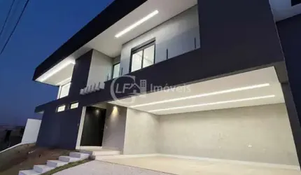 Imperdível: Casa de luxo em condomínio à venda em Campo Grande-MS, Residencial Damha III - 4 quartos, 4 suítes, 3 salas, 1 banheiro, 4 vagas de garagem, 350m² de área.