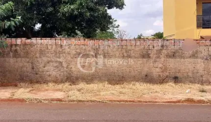 Terreno à venda em Campo Grande-MS, bairro São Francisco, 360m² de área. Venha conferir!