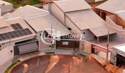 CASA COM TRES SUITES NO AGUA LIMPA PARK
