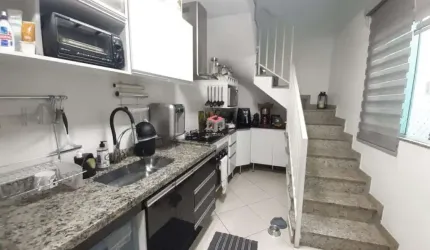 More em uma casa suspensa !