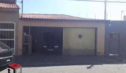 Sobrado com 180m² localizado na Vila Floresta em Santo André/SP.