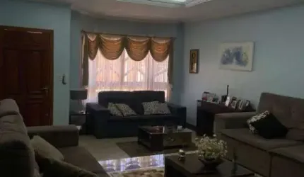Sobrado à venda 3 quartos 3 suítes 5 vagas Campestre - Santo André - SP