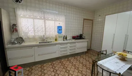 Casa à venda 3 quartos 2 vagas Cerâmica - São Caetano do Sul - SP