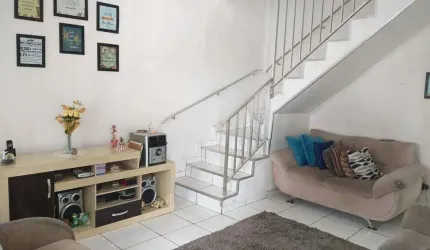Sobrado com 148m² localizado no Bairro Nova Gerti em São Caetano do Sul - SP.