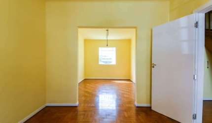 Sobrado com 90m² localizado no Bairro Cambuci em São Paulo - SP.