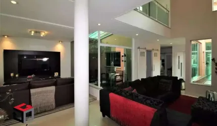 Sobrado de 475m² no Rudge Ramos em SBC - SP